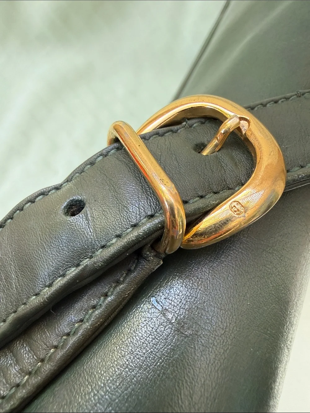 Vintage Deep Green Gucci Leather Classic Shoulder Bag with Suede Lining